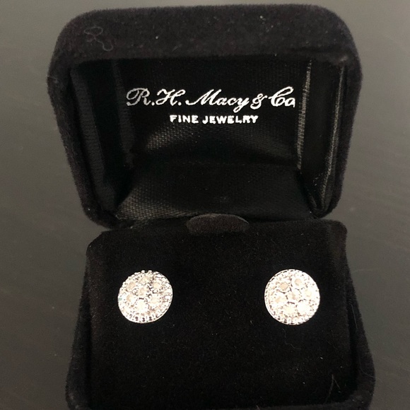 Diamond Earrings - Picture 1 of 3